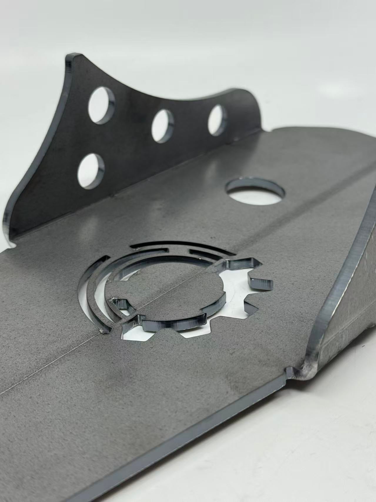 Speed Tek Auto Racing - 10インチ クイックチェンジ用 レーザーカット スキッドプレート 350MPa