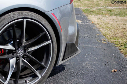 Verus Engineering カーボンポリウィーブ リアスパッツキット | 2020年以降 トヨタ A90 スープラ (A0268A)