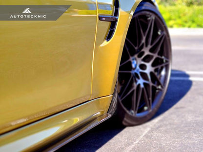 AutoTecknic F8X M3 M4 Carbon Fiber Splash Guard installed at rear of passenger front wheel well