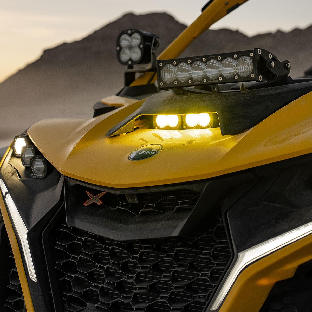 Baja Designs 24 Can-Am Maverick R Dual S2 Pro アンバーフードキット -