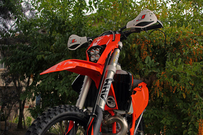 Baja Designs XL40（D/C）LEDヘッドライトキット KTM ’20-22シェル付 - KTM 150-300 XC-W/XC-W TPI/XC TPI/XCF-W（’20-22）；350-500 EXC-F（’20-23）