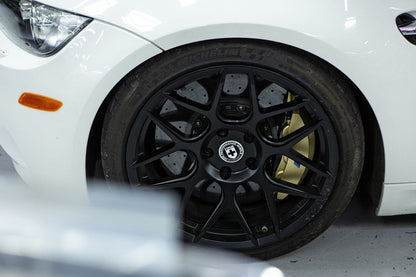 Fall-Line Motorsports E9X M3 / E82 1M カーボンセラミック キャリパーブラケットセット