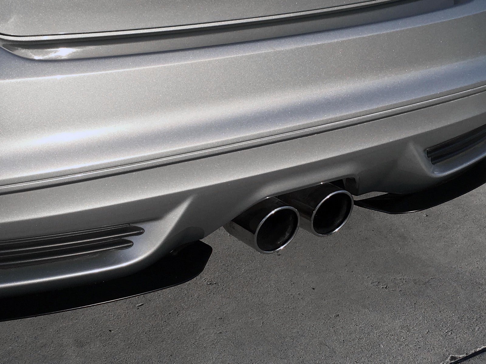 Ford-Focus ST-Rally Innovations-Rear Splitter-2013 2014-center detail