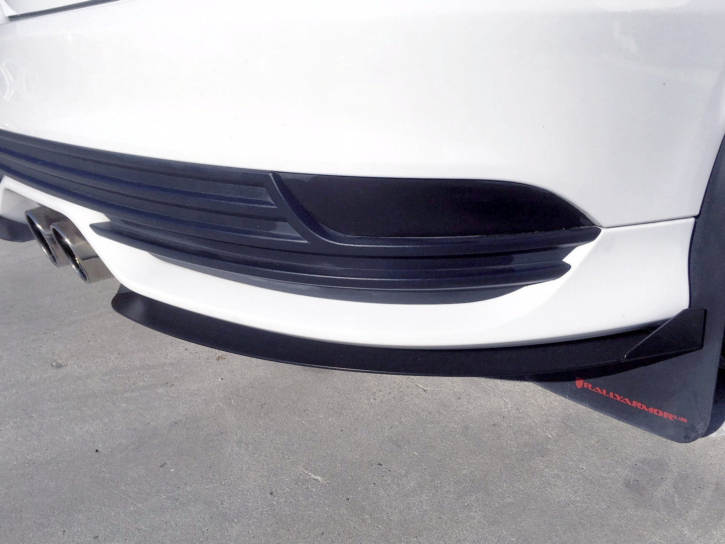 Ford-Focus_ST-Rally_Innovations-Rear_Splitter-2015 2016-rear quarter detail