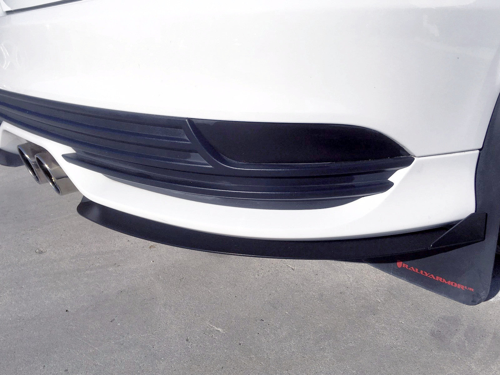 Ford-Focus_ST-Rally_Innovations-Rear_Splitter-2015 2016-rear quarter detail