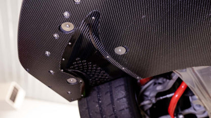 Verus Engineering ハイダウンフォースフロントスプリッター | 2020年以降 トヨタ A90 スープラ (A0420A)