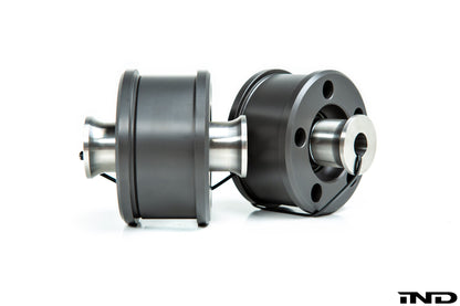 Fall-Line Motorsports E9X M3 / E82 1M フロントモノボールコンバージョンキット - V2