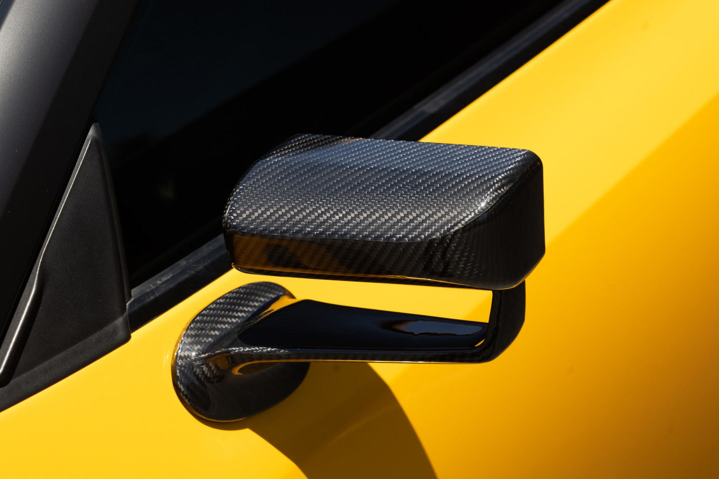 APR Performance GT2 エアロミラー - ニッサン GTR R35