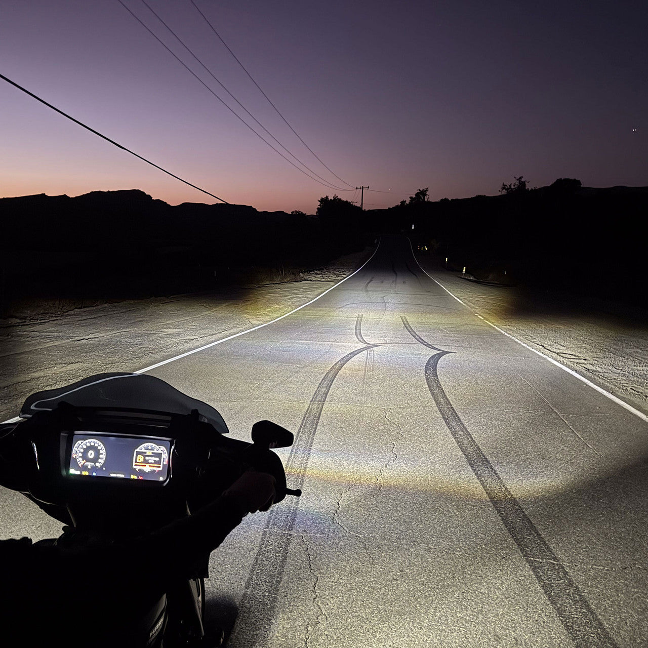 Baja Designs - DOT LP6 LEDヘッドライトキット - 2015-2024 Harley Davidson ロードグライド用