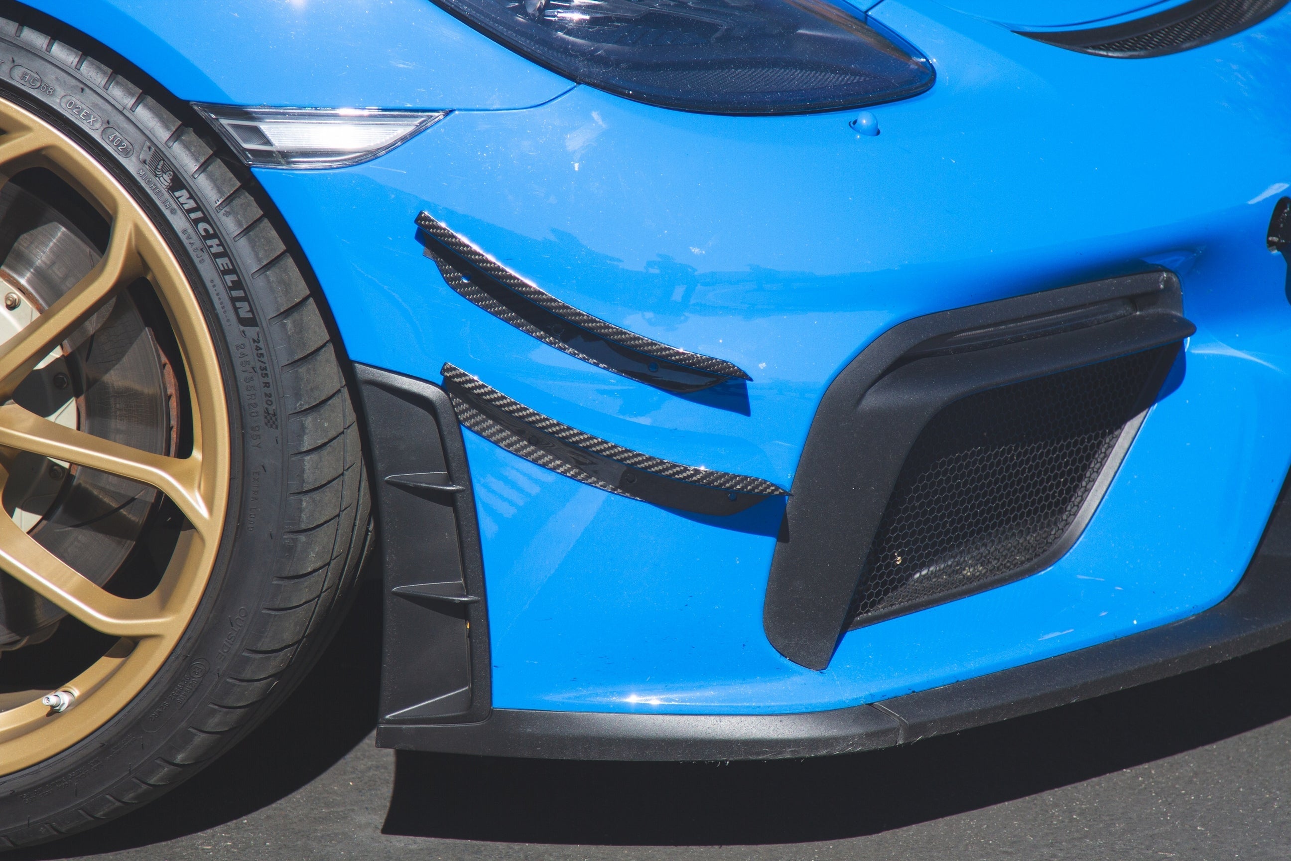APRパフォーマンス ポルシェ 718 ケイマン GT4 カナード 2020