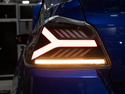 OLM Y-Spec LEDテールライト（スモークレンズ ホワイトオプティック）- 2015-2021 WRX / STI用