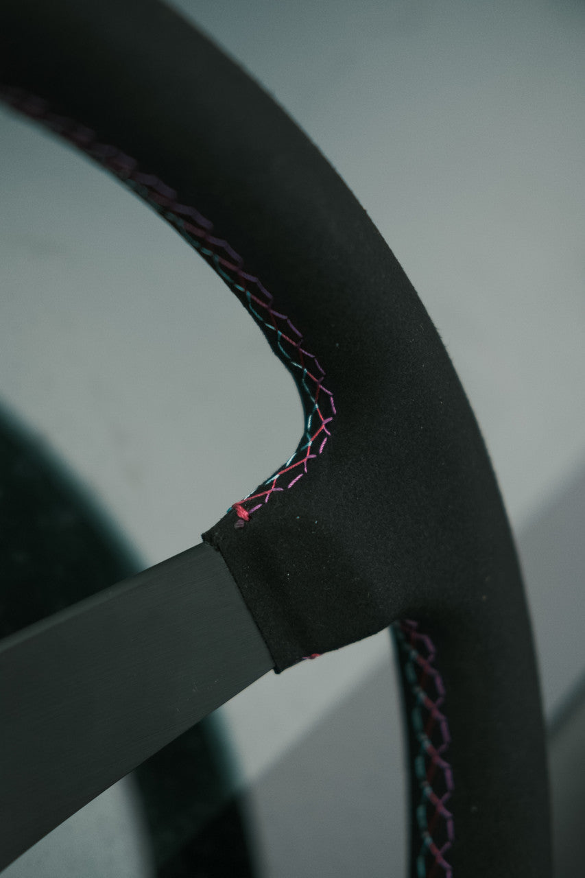 KoruWorks(コルワークス) x GripRoyal(グリップロイヤル) コラボ 350mm ピンストライプステアリングホイール