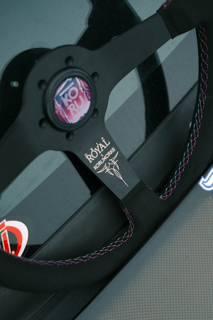KoruWorks(コルワークス) x GripRoyal(グリップロイヤル) コラボ 350mm ピンストライプステアリングホイール