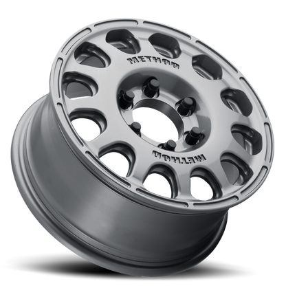 Method 107 Bead Grip Sand Dunes Racing Wheel