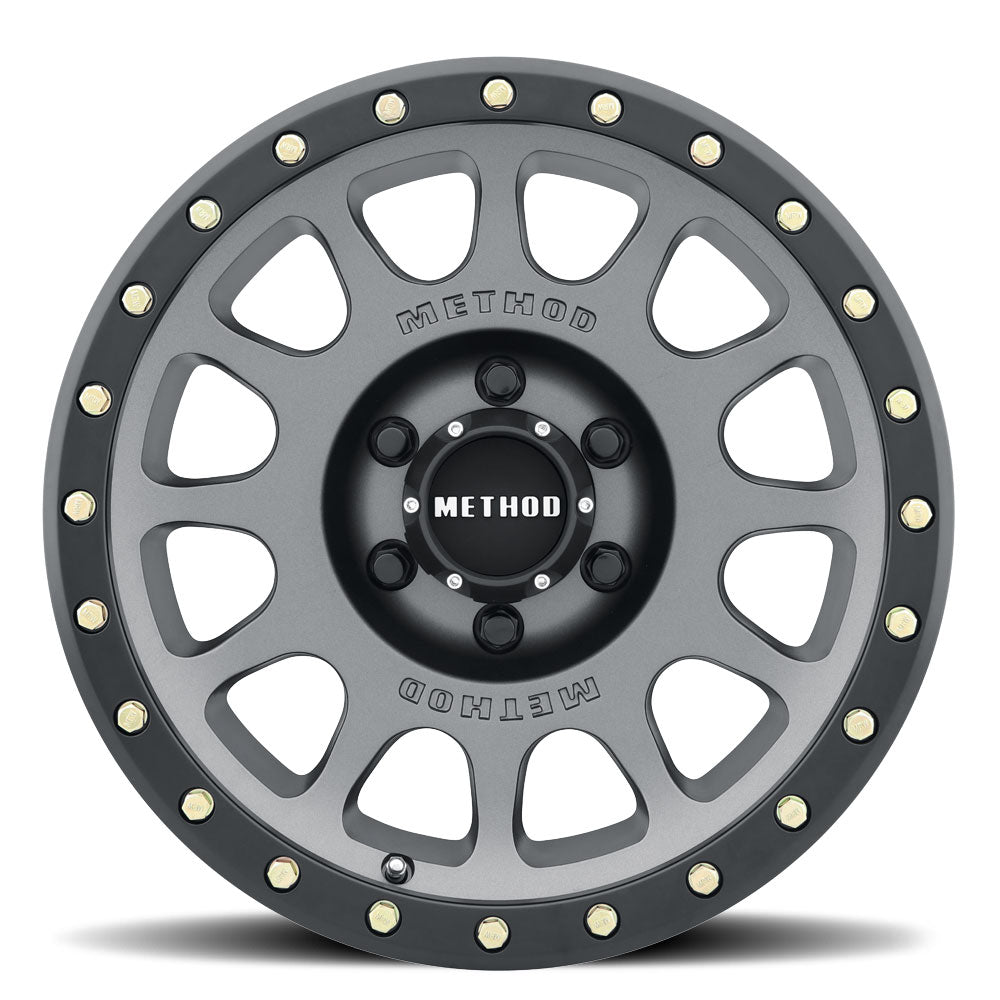 Method Race Wheels 305 | NV | チタニウム - マットブラックリップ