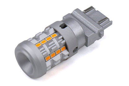 OLM A-Series LED 3157 アンバーバルブ