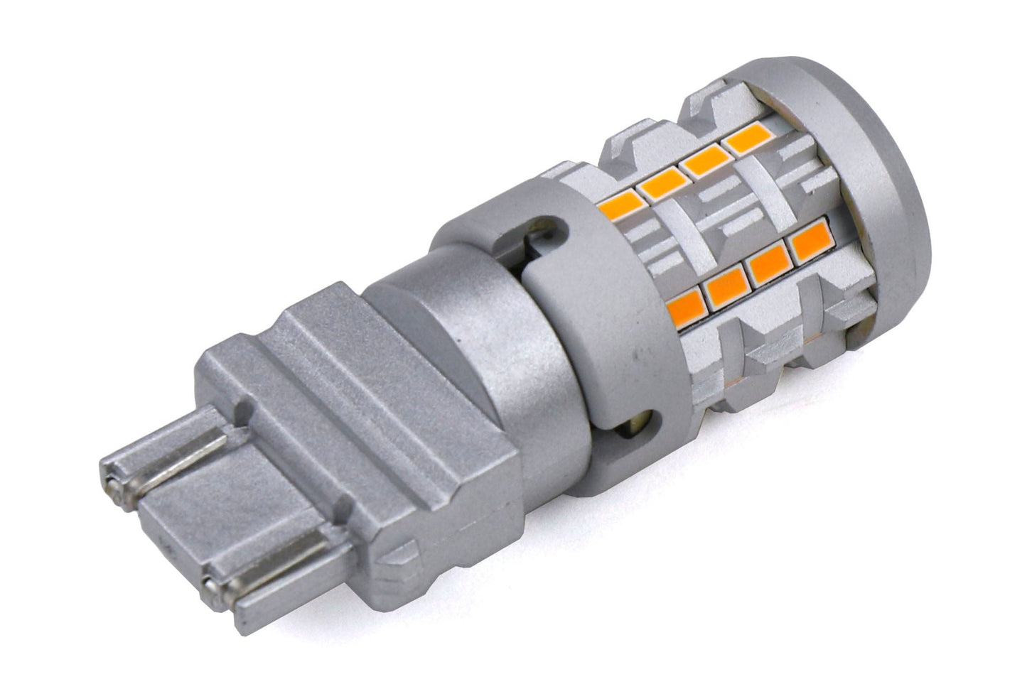 OLM A-Series LED 3157 アンバーバルブ