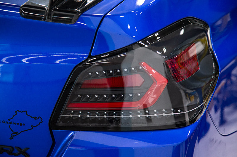 OLM エボリューション テールライト（クリアレンズ・ブラックベース・レッドバー）- 2015-2021 WRX / STI