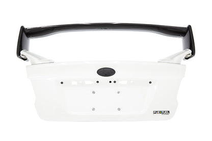 OLM STIスタイル カーボンファイバー／グロスブラック スポイラー（ベース無し） - 2015年以降 WRX／STI用