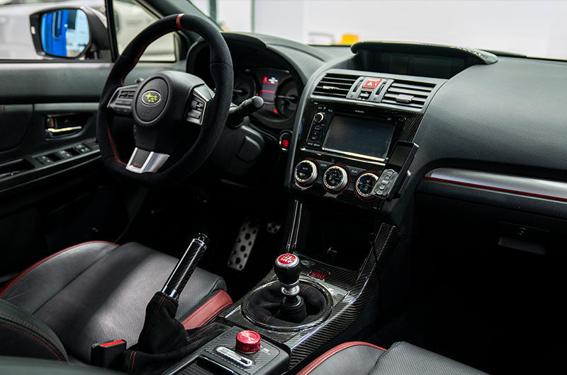OLM Signature Series サイドブレーキハンドル（ブラックカーボン＋クローム）- 2015-2021 WRX & STI / 2013-2022 FR-S / BRZ / 86 / 2014-2018 フォレスター / 2013年以降 クロストレック
