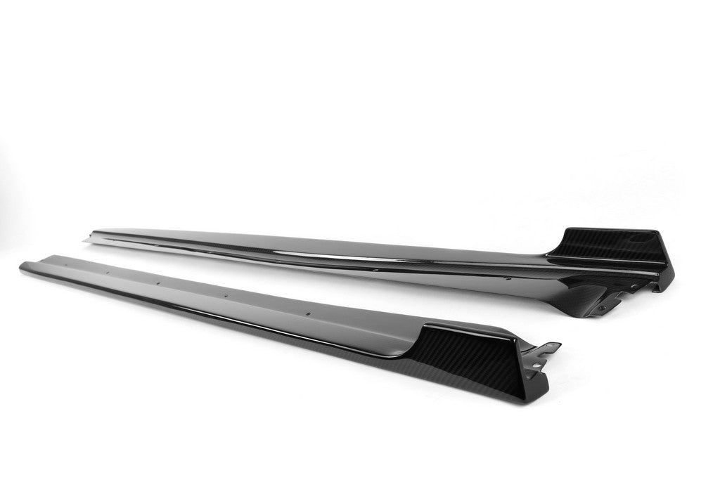 APRパフォーマンス カーボンファイバー サイド ロッカー エクステンション ポルシェ ケイマン GT4 - FS-545052