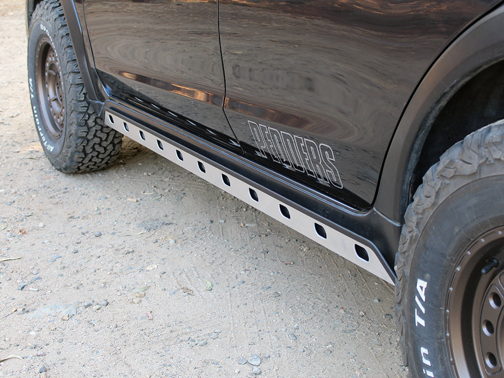 Rally Innovations 2013-2017 スバル クロストレック ロッカーパネルガード [SU-GPA-RPG-01]