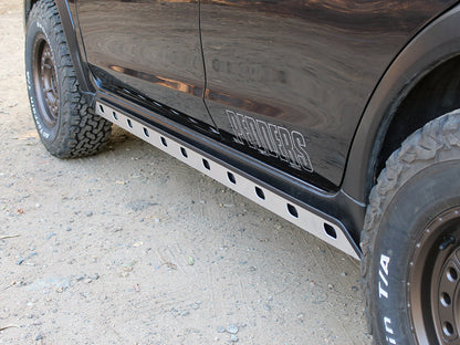 Rally Innovations 2013-2017 スバル クロストレック ロッカーパネルガード [SU-GPA-RPG-01]