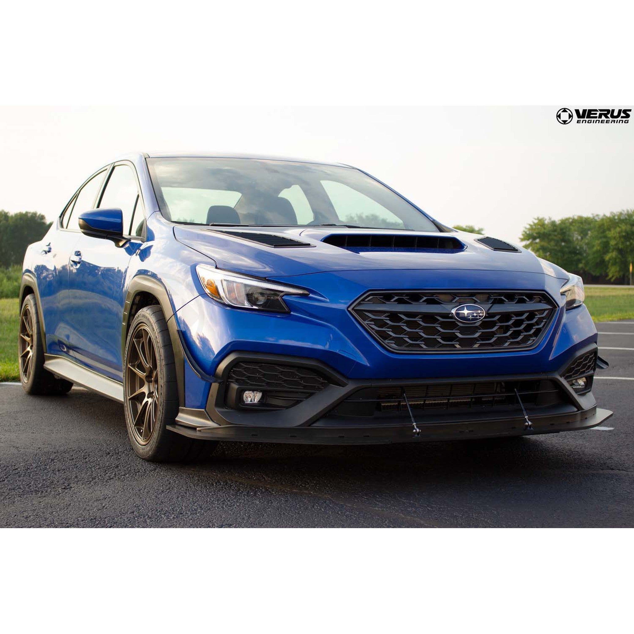 Verus Engineering フロントスプリッターキット ツーピース スバル WRX