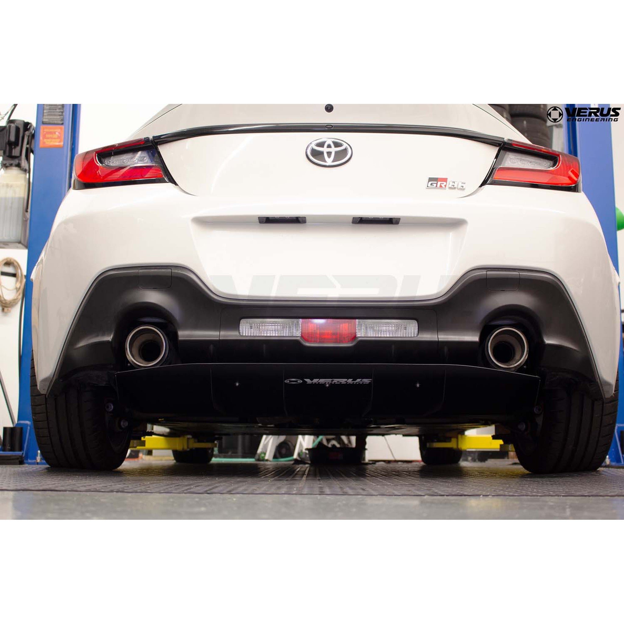 Verus Engineering リアディフューザー スバル BRZ 2022-2025 / トヨタ