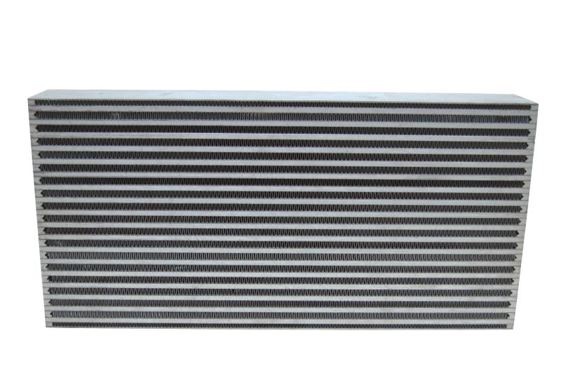 Vibrant 空冷式インタークーラーコア単体 コアサイズ 幅18インチ(約457mm) x 高さ6.5インチ(約165mm) x 厚さ3.25インチ(約83mm)