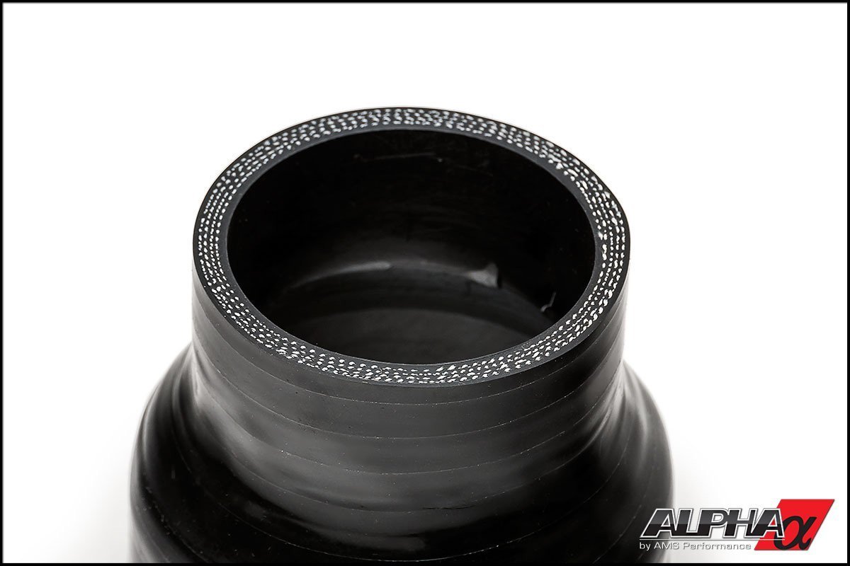 AMS Performance Alpha カーボンファイバー コールドエアインテーク | 2009-2021 日産 R35 GT-R (ALP.07.08-0008-1)