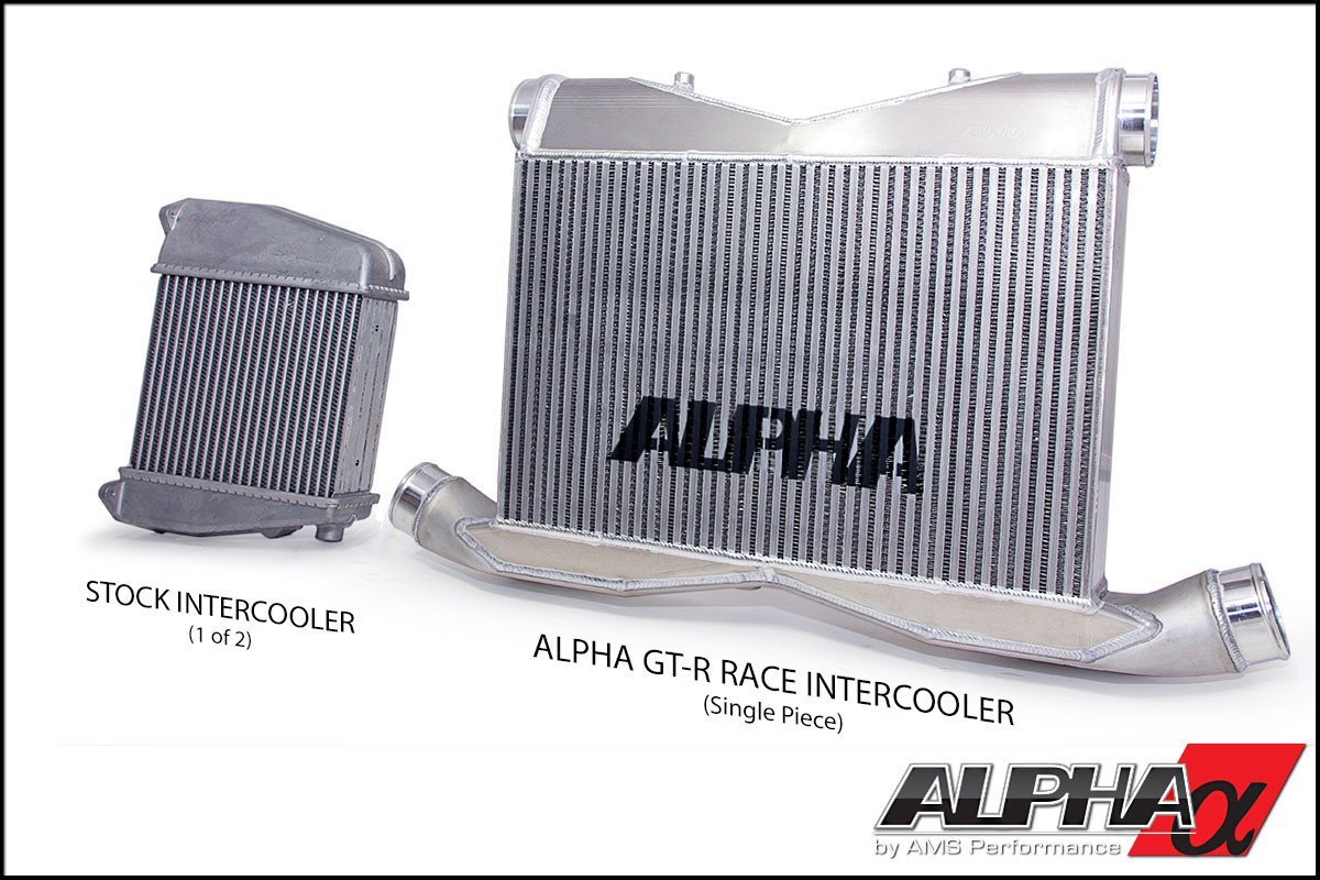 AMS Performance Alpha フロントマウントインタークーラー | 2009-2015 日産 R35 GT-R (ALP.07.09.0008)