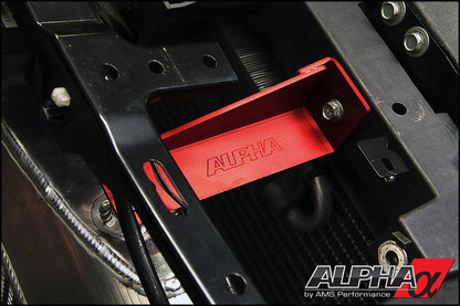 AMS Performance Alpha フロントマウントインタークーラー | 2009-2015 日産 R35 GT-R (ALP.07.09.0008)