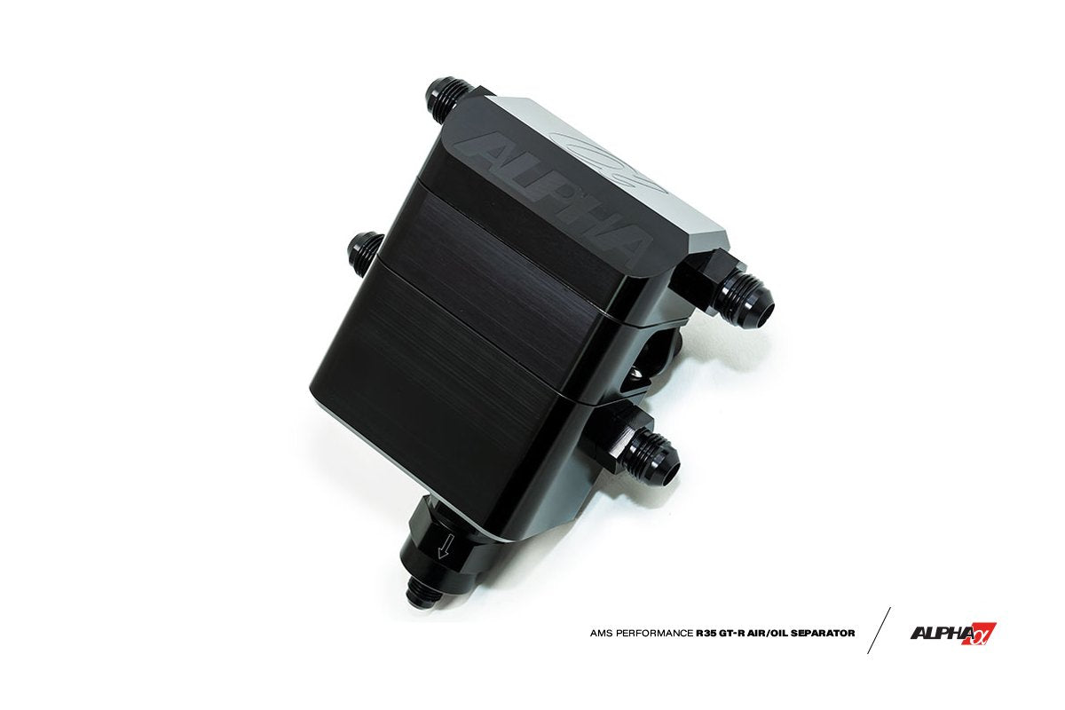 AMS Performance Alpha エアオイルセパレーター | 2009-2021 日産 GT-R (ALP.07.04.0023-1)