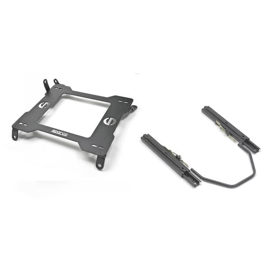 AMS Performance Alpha Tillettレーシングシートブラケット（Sparcoスライダー＆ベース付）｜2009-2010年式 日産GT-R (ALP.07.11.0001-3)
