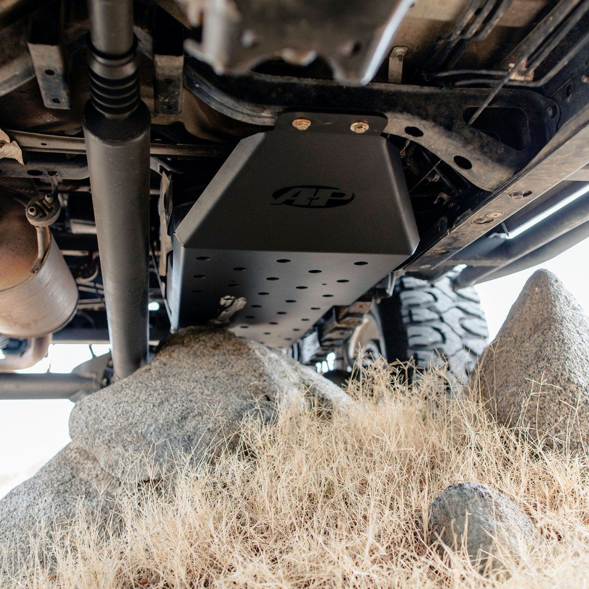 All-Pro Off-Road 3代目タコマ用 ガソリンタンクスキッドプレート