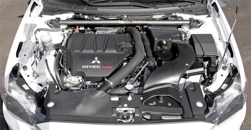 AEM 09-11 三菱ランサー ラリーアート 2.0L 直列4気筒用 コールドエアインテーク