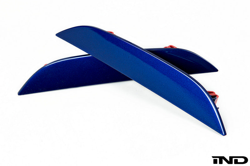 iND f90 m5 painted rear reflector set - iND Distribution