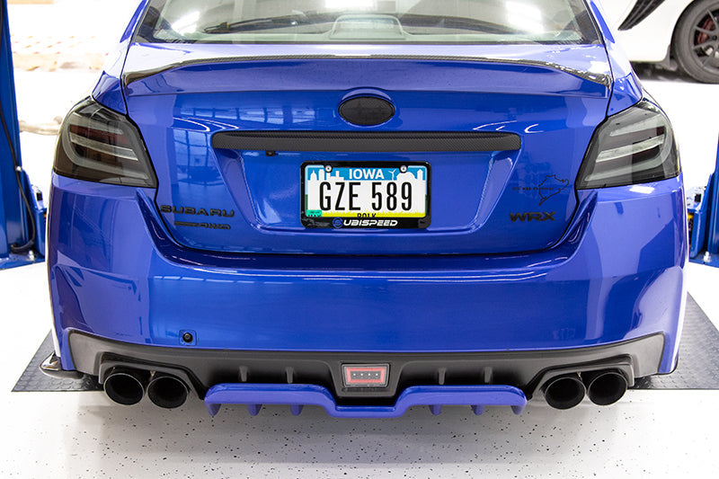 OLM A1スタイル ペイントマッチド リアディフューザー（クリスタルホワイトパール）- 2015-2021 スバル WRX / STI用