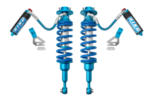 King Shocks 2024年以降トヨタ タコマ 2.5インチ径（約63.5mm）コイルオーバー（リモートリザーバー＆アジャスター付・ペア） - フロント