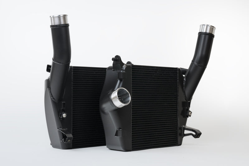 CSF 2019年以降ランボルギーニ ウルス / 2020年以降アウディ RS Q8 / SQ8 / SQ7 ハイパフォーマンスインタークーラーシステム - ブラック