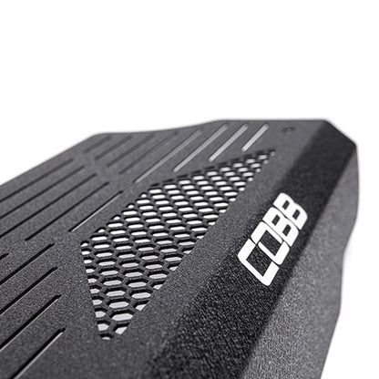 Cobb Tuning アルミニウム オルタネーター カバー | 2022 スバル WRX (446600)