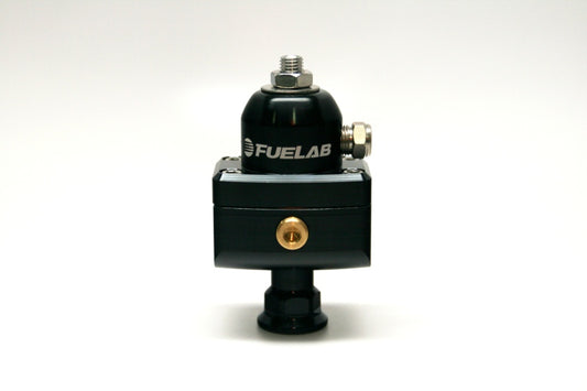 Fuelab 575 キャブレター用アジャスタブルミニ燃圧レギュレーター ブロッキングタイプ 4-12psi（約0.28-0.83bar） (1) -6AN イン (2) -6ANアウトレット ブラック