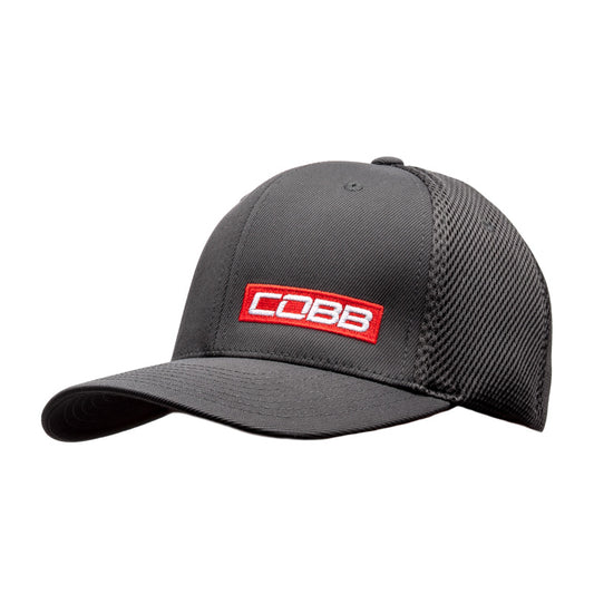 Cobb Tuning FlexFit ウルトラファイバー エアメッシュキャップ レッドバー - S/Mサイズ