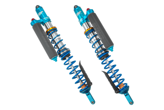 King Shocks Can Am Maverick R 3.0 リアコイルオーバー 調整＆フィン付きレザーバルブ ミッドポートスイベル付き