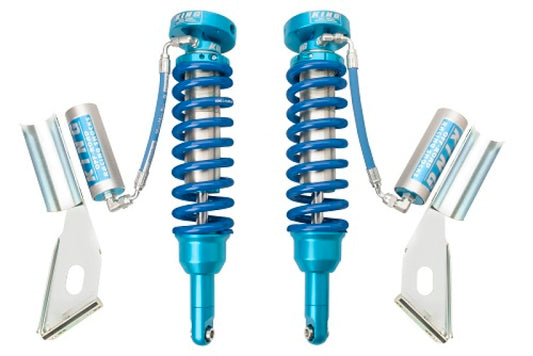 King Shocks 2016年以降 トヨタ ハイラックス フロント 2.5インチ径 リモートリザーバー コイルオーバー（ペア）