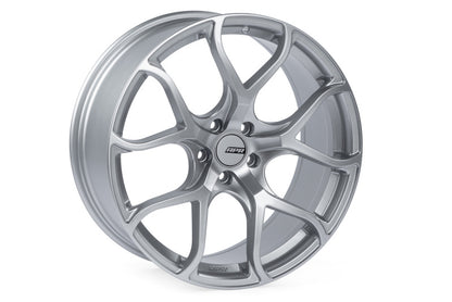 APR A01 フローフォームド - 20x9.0 - 5x112 - ET42 - ハブ径66.5mm - ハイパーシルバー ホイール
