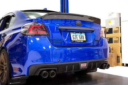 OLM シングルポイント ダックビルトランクスポイラー（カーボンファイバー） - 15年以降 WRX / STI
