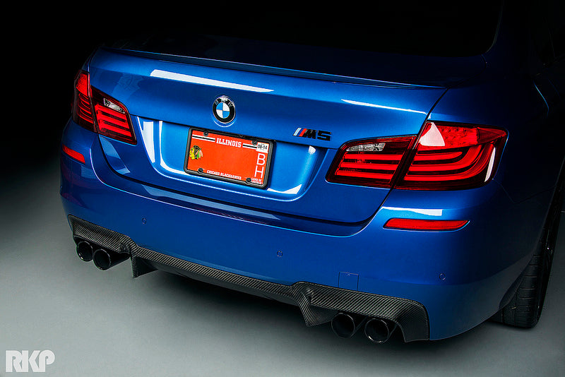 iND f10 m5 painted trunk emblem - iND Distribution