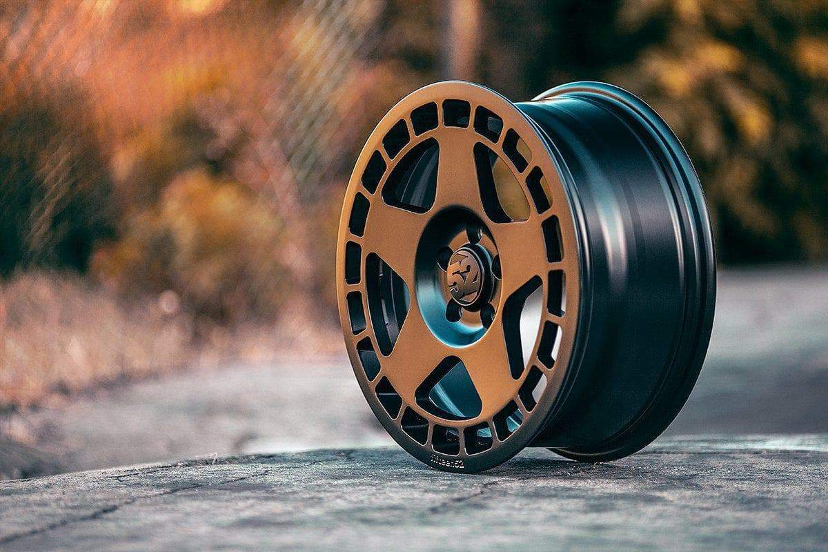 Fifteen52 ターボマック 5x108 18x8.5+42mm  アスファルト ブラック ホイール